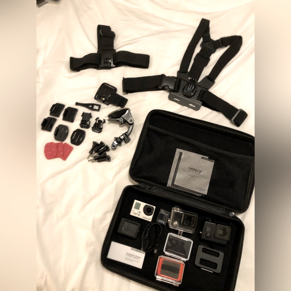 GOPRO HERO 3+ SILVER. USED. GOOD CONDITION.